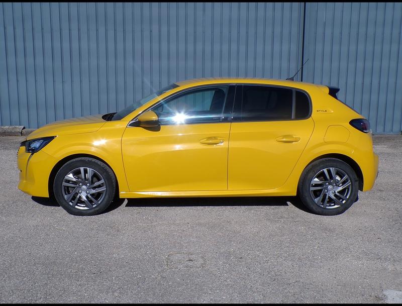 Peugeot 208 Bhdi 100 Style Bvm