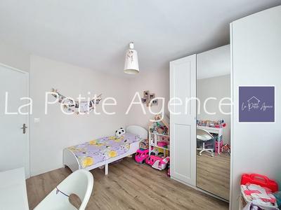 Maison - 107 m² - 6 pièces