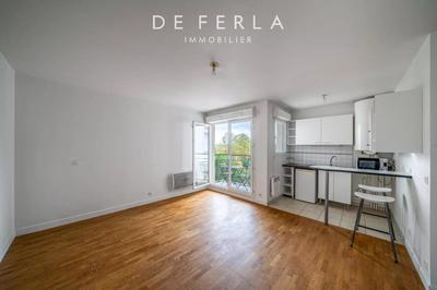 Studio - 29 m² - 1 pièce