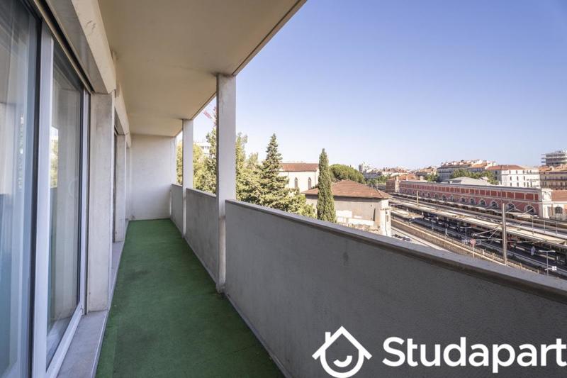 Chambre - 13 m² - 1 pièce