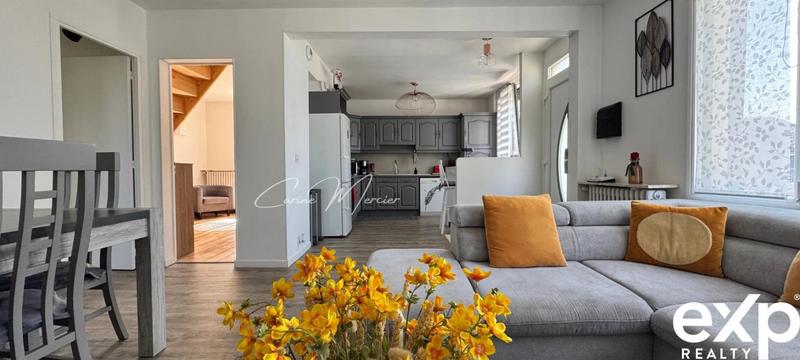 Maison - 105 m² - 6 pièces