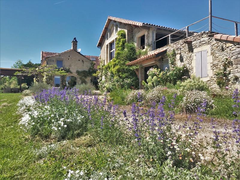 Propriété - 200 m² - 7 pièces