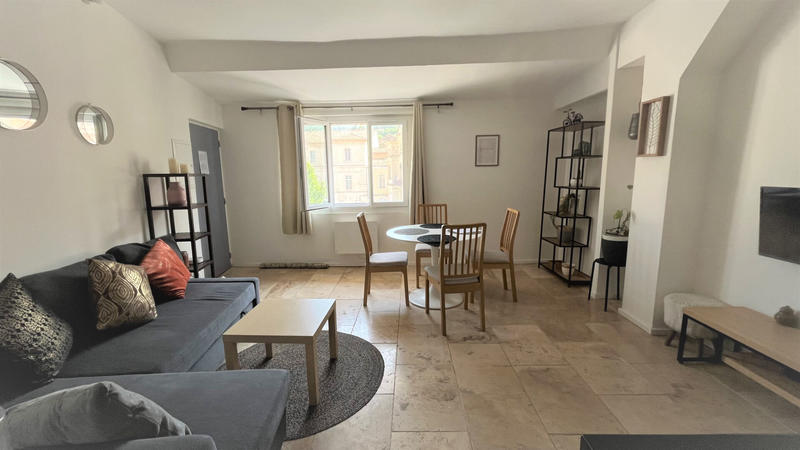 Appartement - 57 m² - 2 pièces