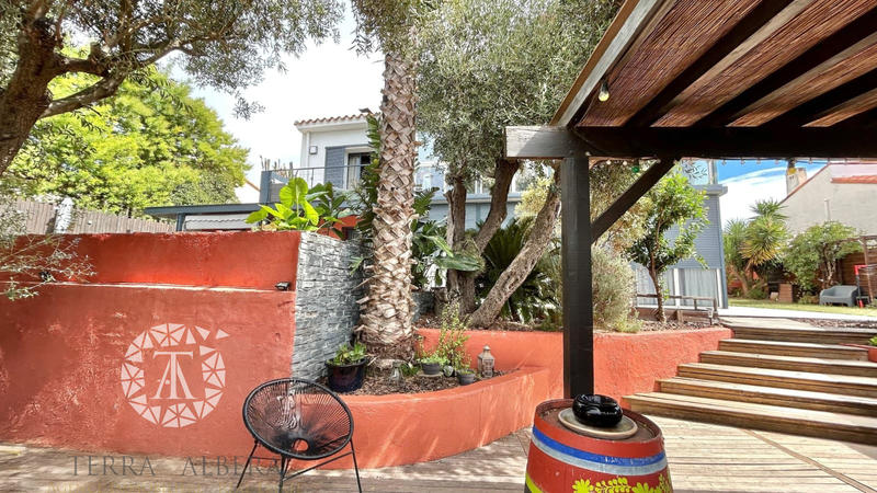 Villa - 225 m² - 7 pièces