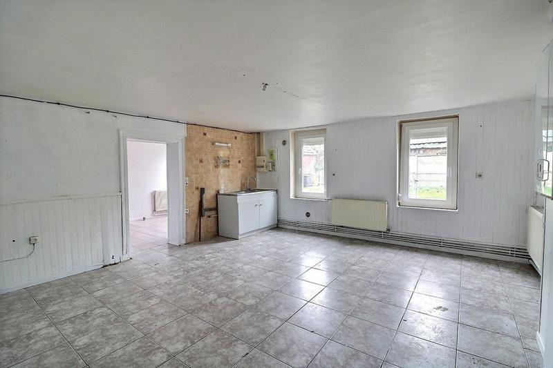 Maison - 93 m² - 5 pièces