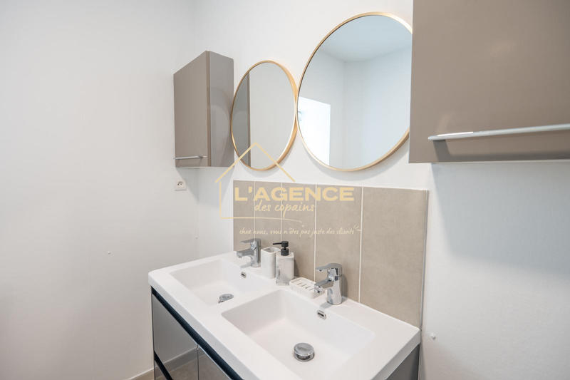 Maison - 120 m² - 8 pièces