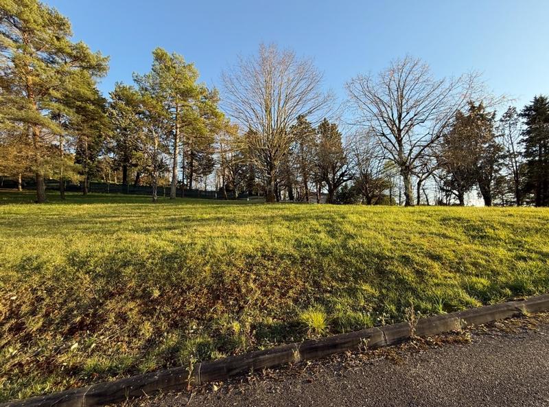 Maison - 550 m² - 20 pièces