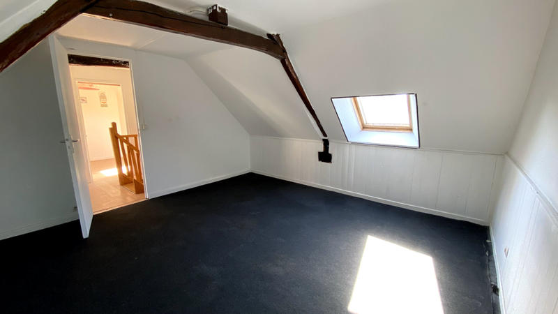 Maison - 77 m² - 5 pièces