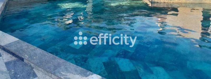 Bureau - 1 100 m² - 24 pièces