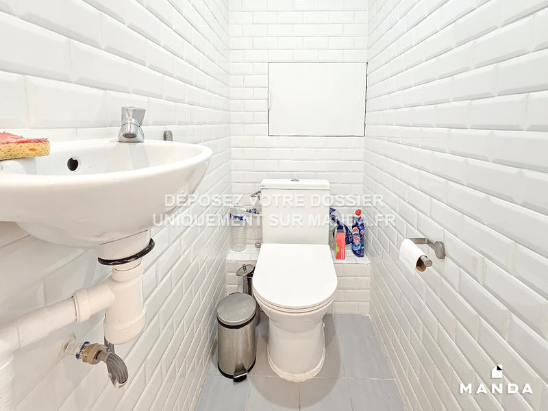 Chambre - 9 m² - 7 pièces