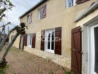 Maison - 101 m² - 5 pièces