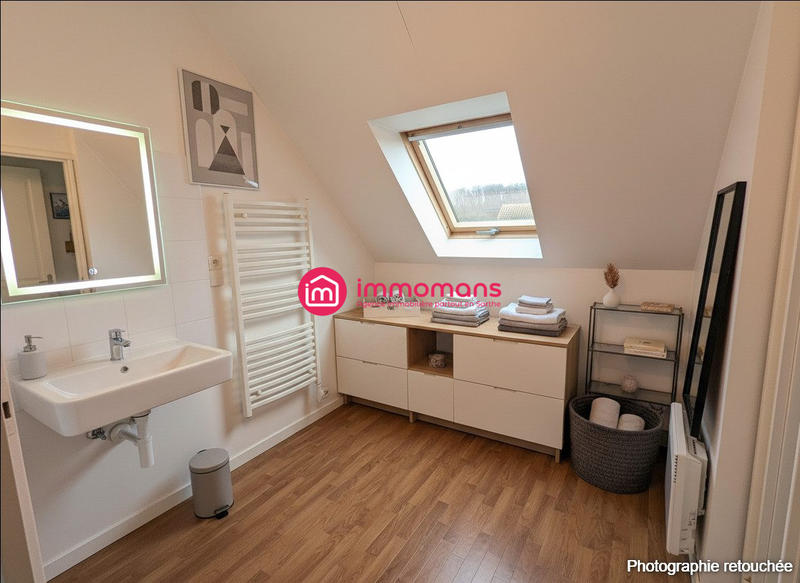 Maison - 164 m² - 8 pièces