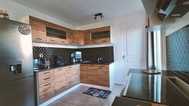 Maison - 105 m² - 6 pièces