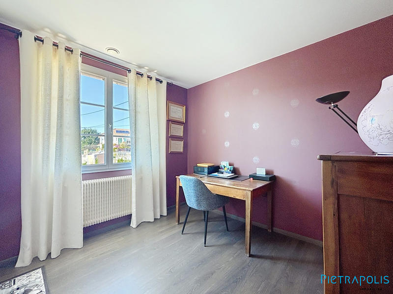 Maison - 85 m² - 5 pièces