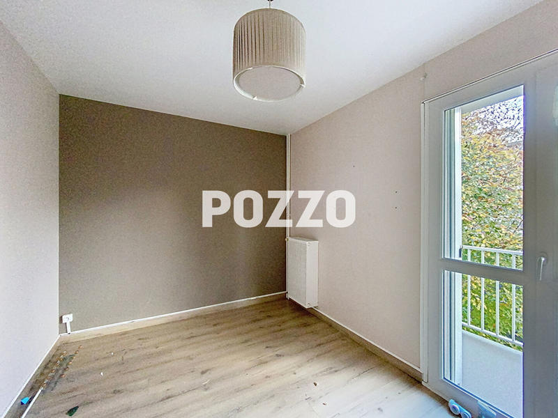 Appartement - 83 m² - 4 pièces