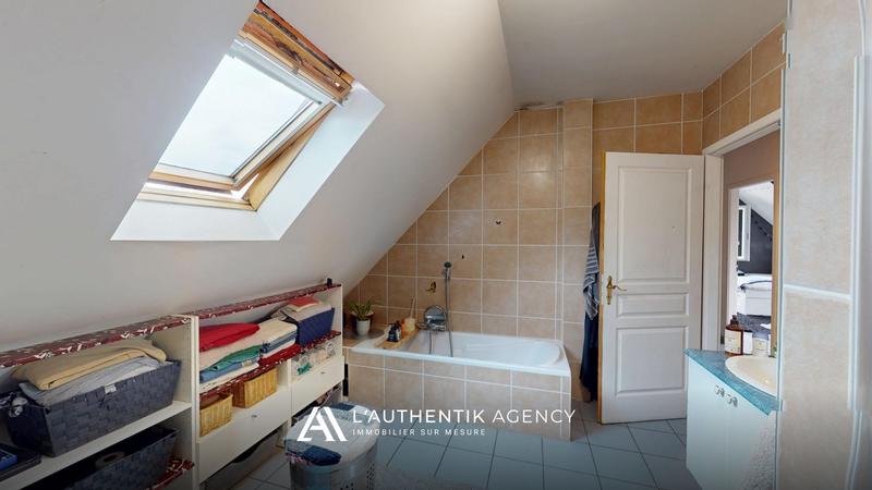 Maison - 119 m² - 5 pièces