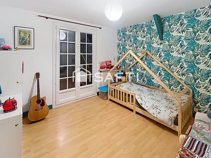 Maison - 188 m² - 7 pièces