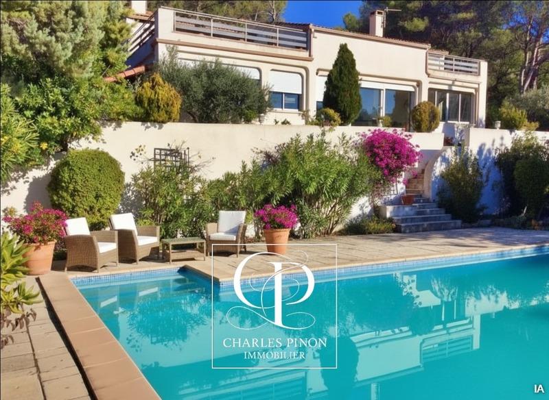 Maison d'architecte - 258 m² - 8 pièces