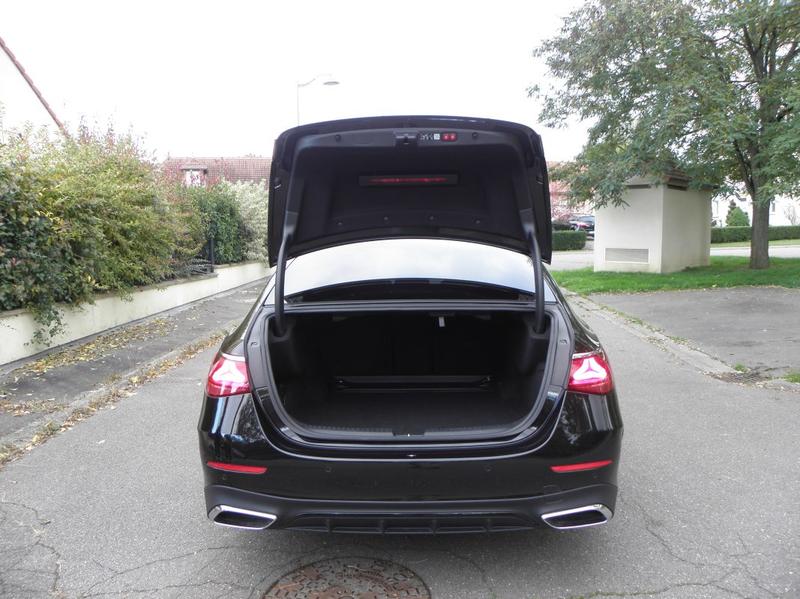 Mercedes Classe E E220 d 197 Ch + 23 Amg Line 9g-Tronic