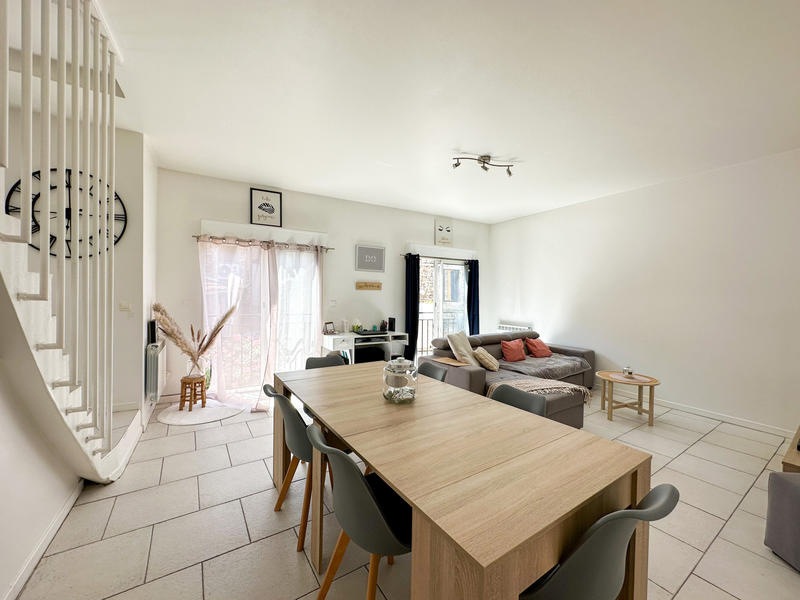 Appartement - 87 m² - 3 pièces