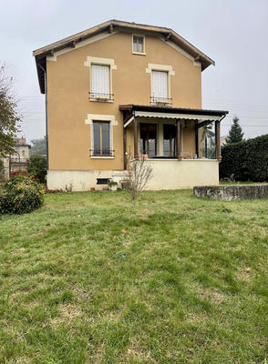 Maison - 104 m² - 5 pièces