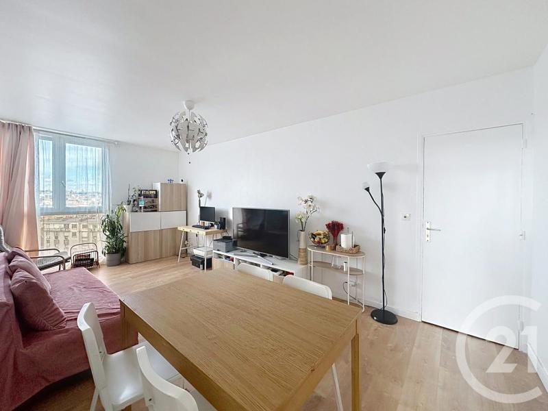 Appartement - 66 m² - 4 pièces