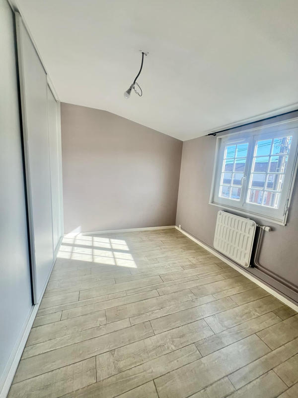 Maison - 83 m² - 4 pièces