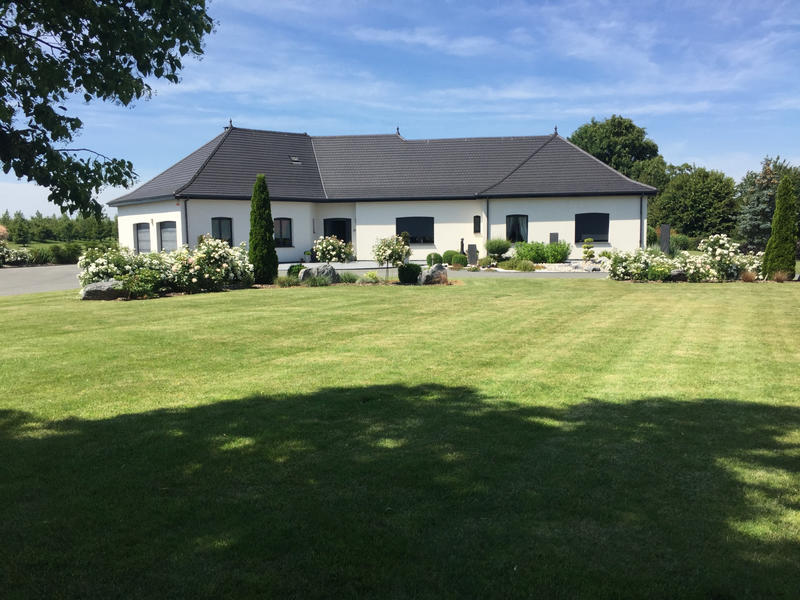 Maison - 232 m² - 6 pièces