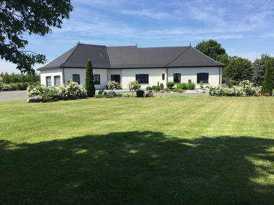 Maison - 232 m² - 6 pièces