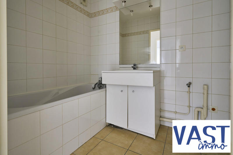 Appartement - 102 m² - 4 pièces