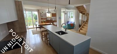 Maison - 179 m² - 7 pièces