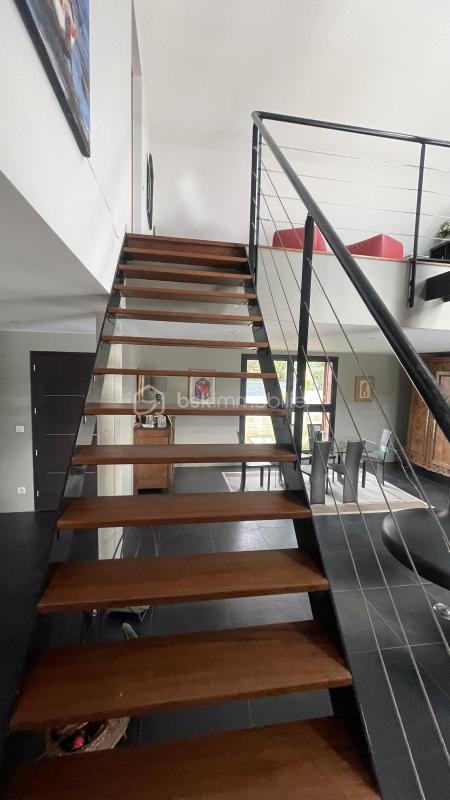 Maison d'architecte - 317 m² - 7 pièces