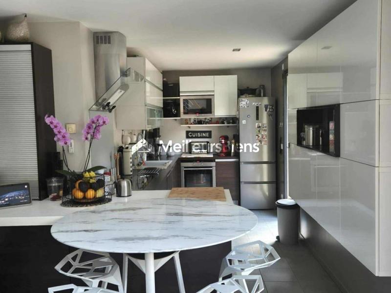 Maison - 145 m² - 7 pièces