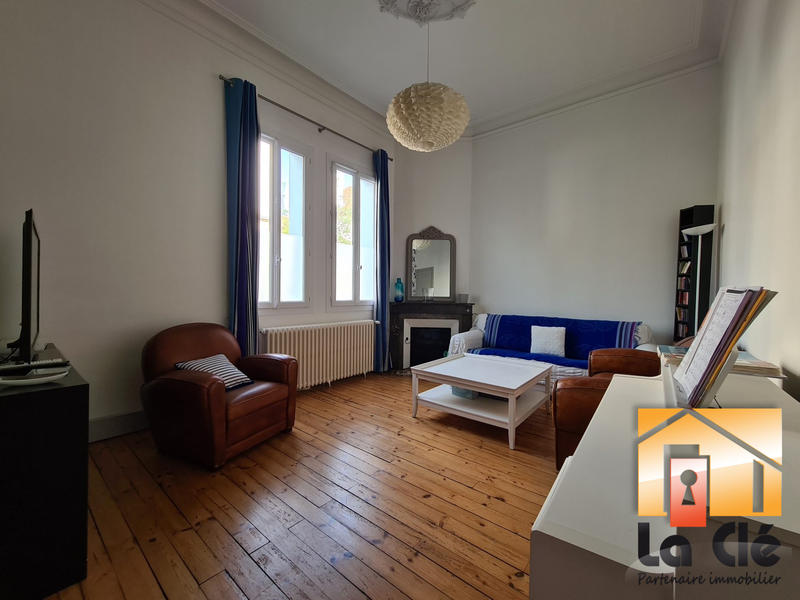 Maison - 189 m² - 8 pièces