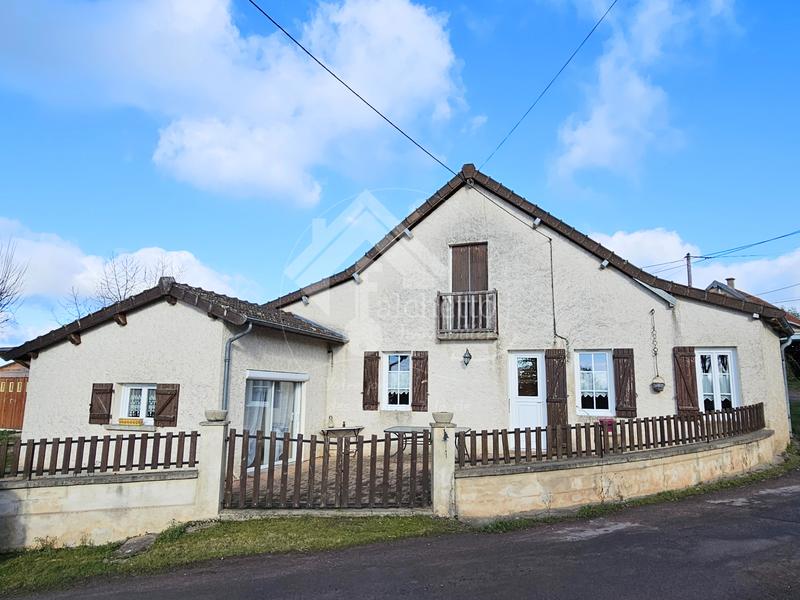 Maison - 82 m² - 4 pièces