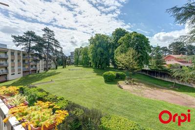 Appartement - 108 m² - 5 pièces