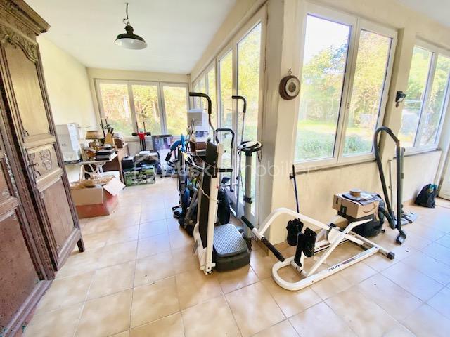 Maison - 184 m² - 11 pièces