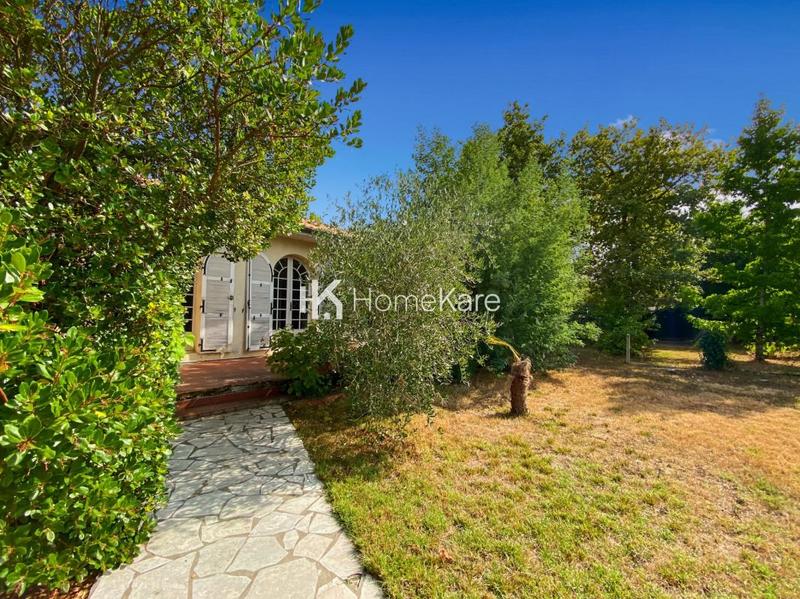 Maison traditionnelle - 105 m² - 4 pièces