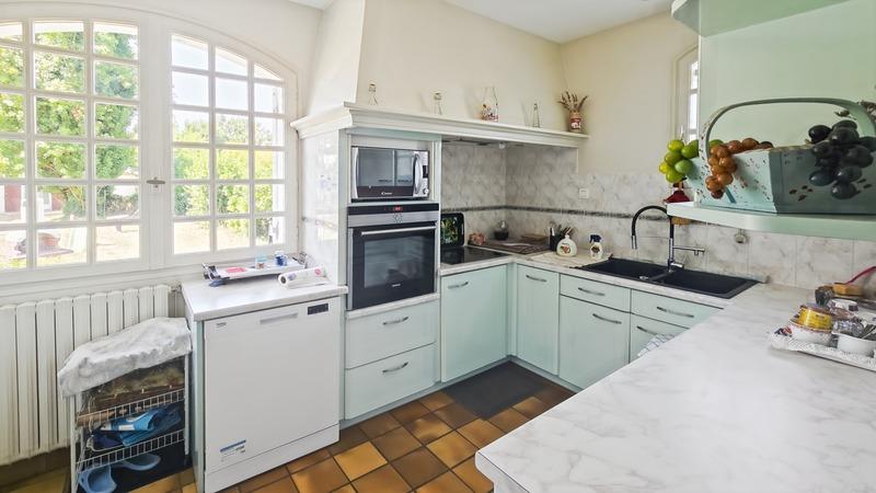 Maison - 185 m² - 7 pièces