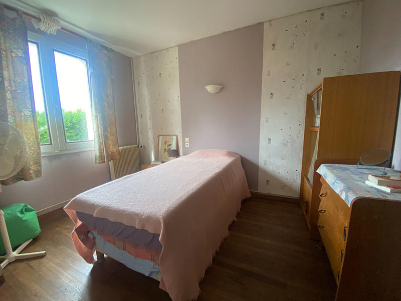 Maison - 105 m² - 6 pièces