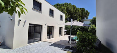 Villa - 125 m² - 5 pièces