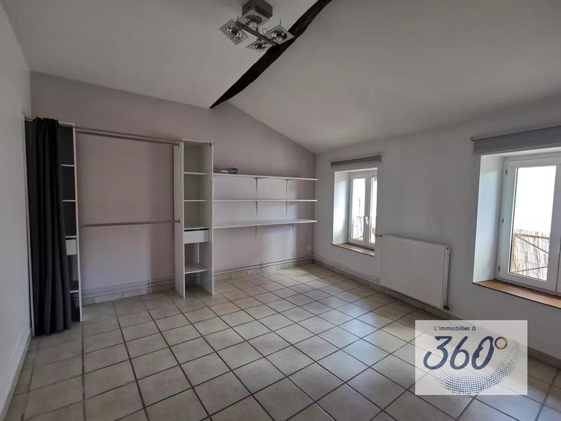 Appartement - 89 m² - 3 pièces