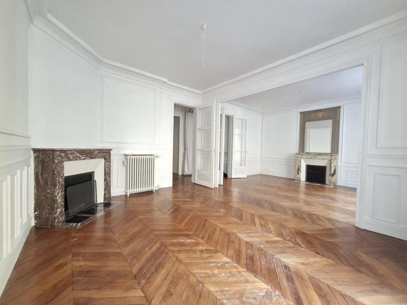 Appartement - 100 m² - 4 pièces