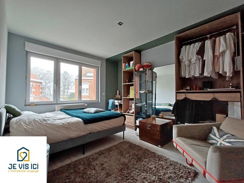 Maison - 98 m² - 4 pièces