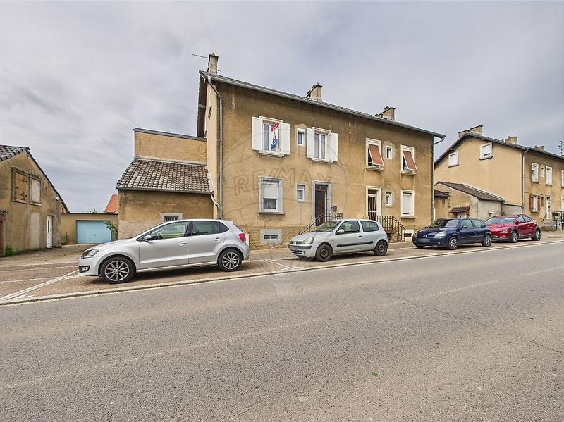 Duplex - 93 m² - 4 pièces