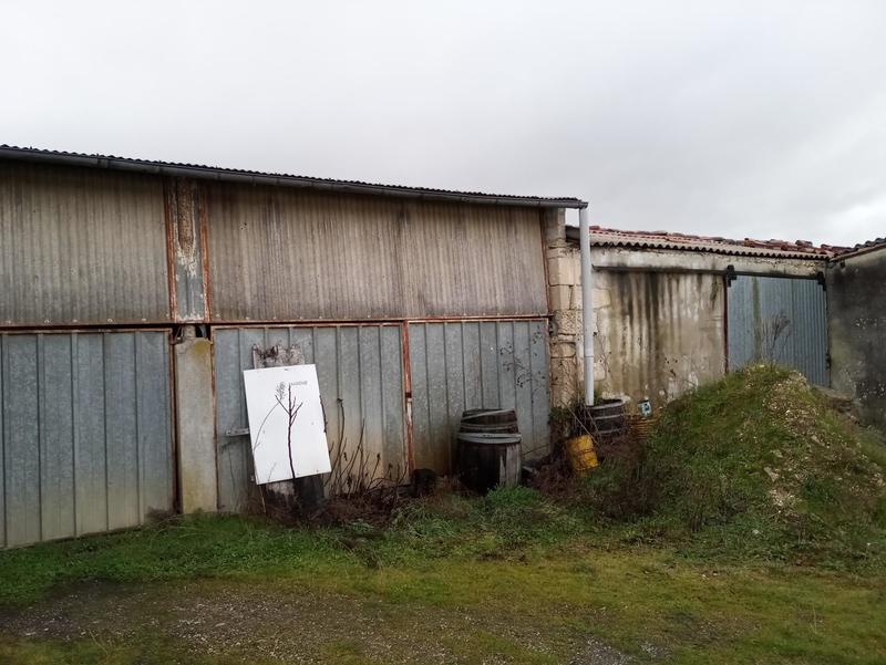 Immeuble - 5 864 m²