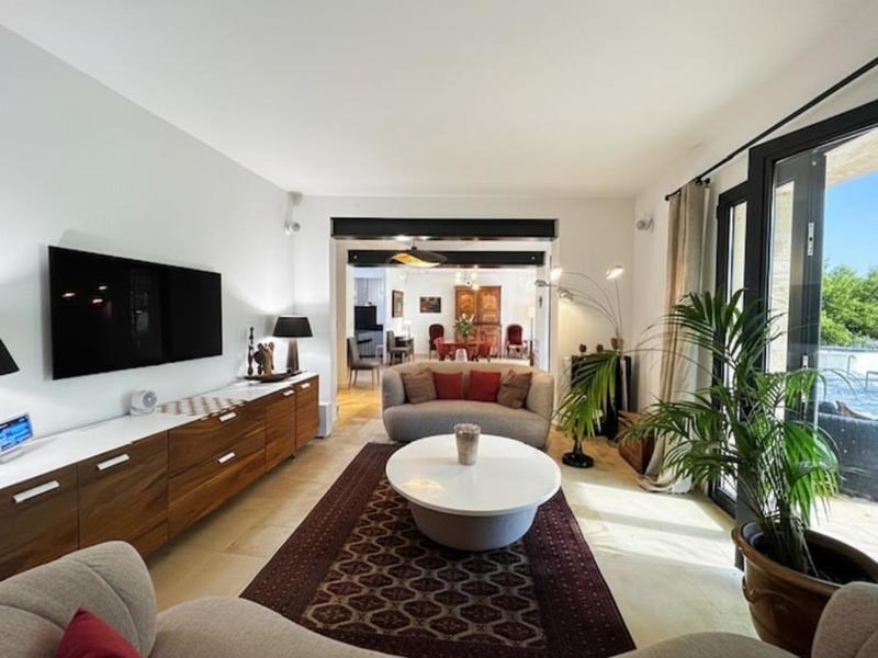 Maison - 190 m² - 6 pièces