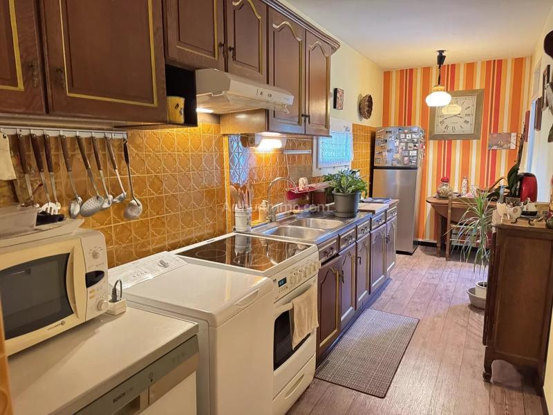 Appartement - 70 m² - 3 pièces