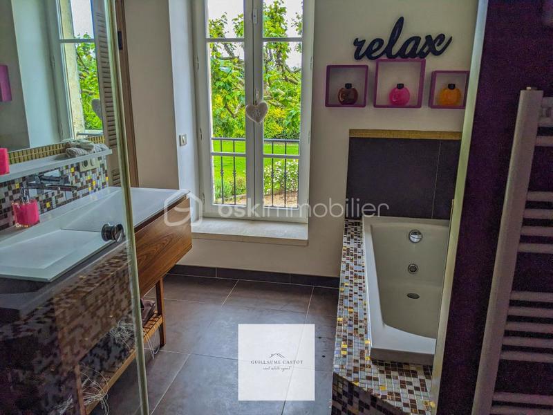 Mas - 486 m² - 10 pièces