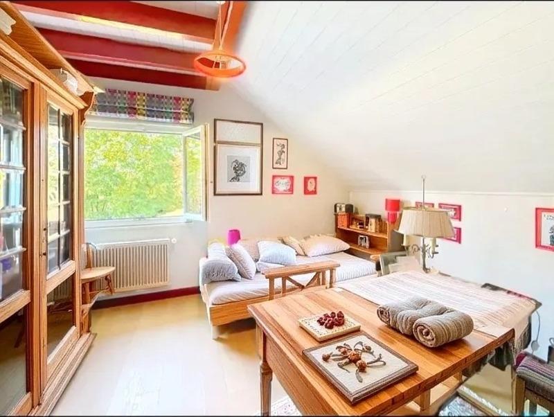 Villa - 196 m² - 7 pièces